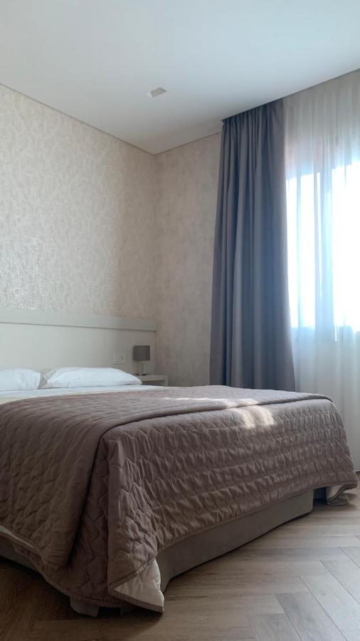 Hotel Poppi Mira Esterno foto